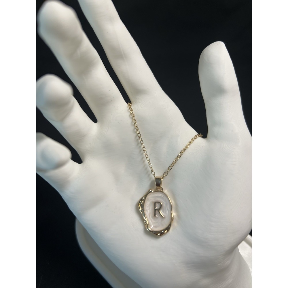'R" 18k Gold Plated Oceanus Initial Pearl Oyster Necklace Beachy MermaidCore
